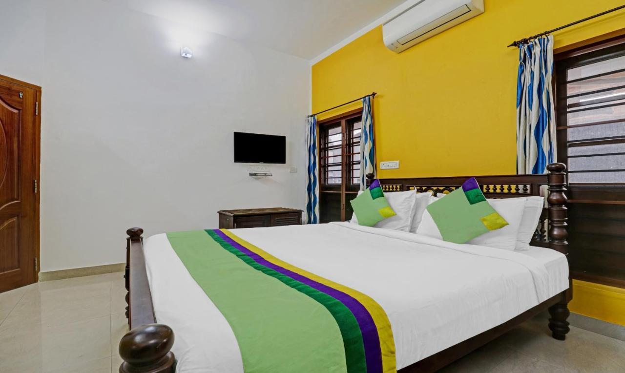 Treebo Backpackers Inn Kochi Buitenkant foto