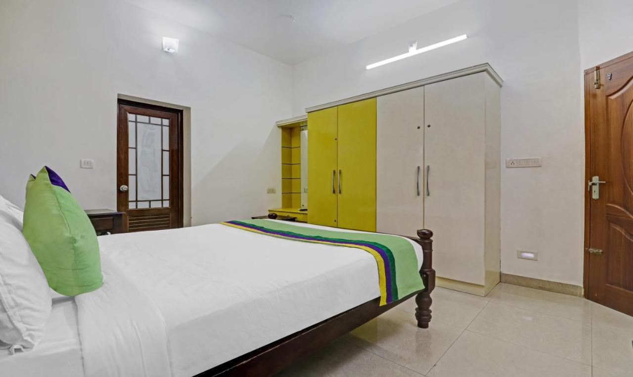 Treebo Backpackers Inn Kochi Buitenkant foto